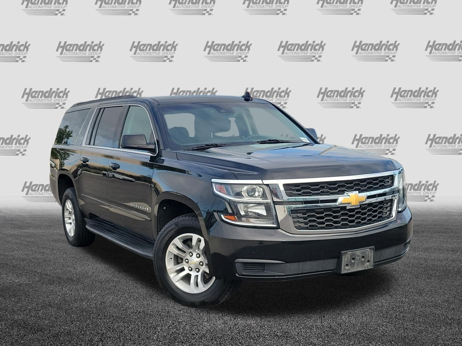 Used 2018 Chevrolet Suburban LT AWD/4WD image 2