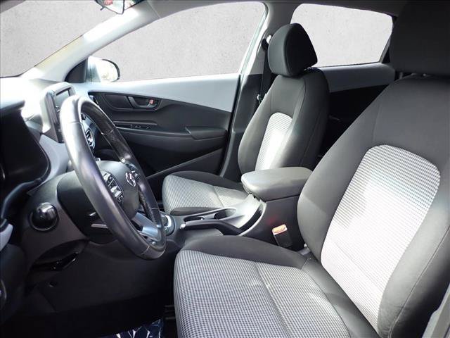 Used 2020 Hyundai Kona SEL AWD/4WD image 11