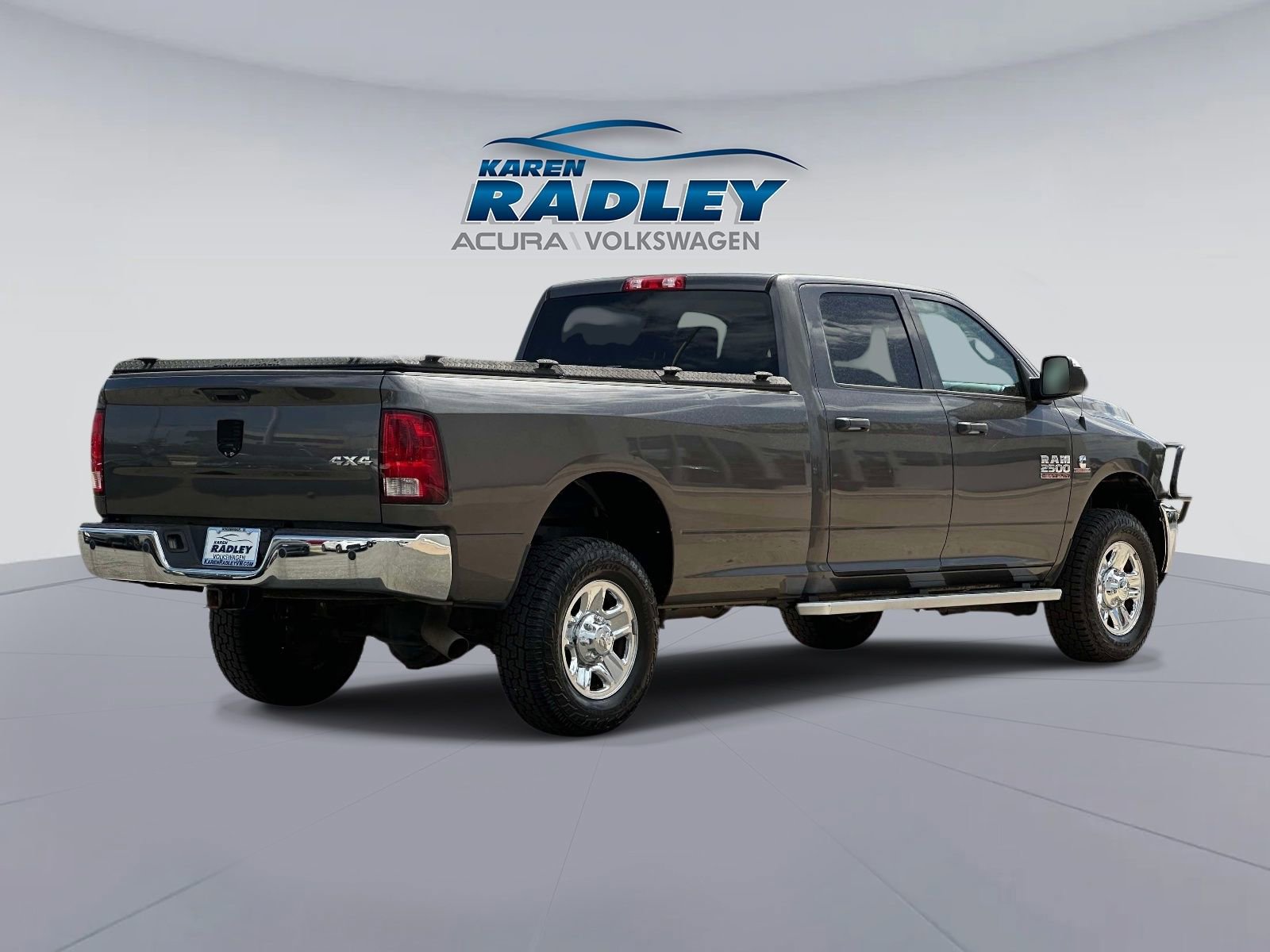 Used 2015 RAM 2500 Tradesman w/ Chrome Appearance Group AWD/4WD image 2