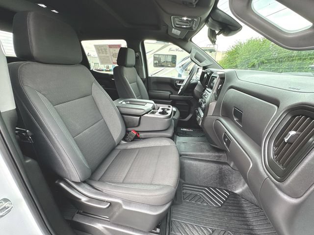 Used 2025 Chevrolet Silverado 1500 Custom Trail Boss w/ LPO, Dark Essentials Package AWD/4WD image 26