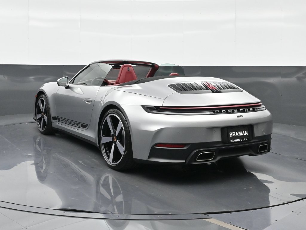 Certified 2026 Porsche 911 Carrera w/ Premium Package RWD image 3