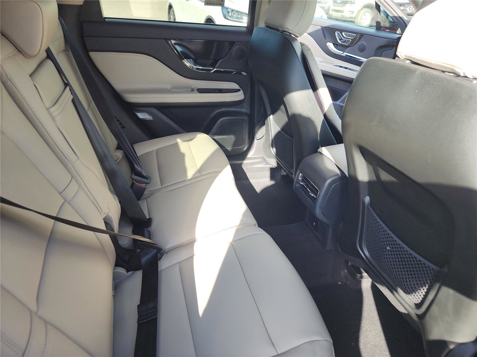 New 2026 Lincoln Corsair Premiere image 21