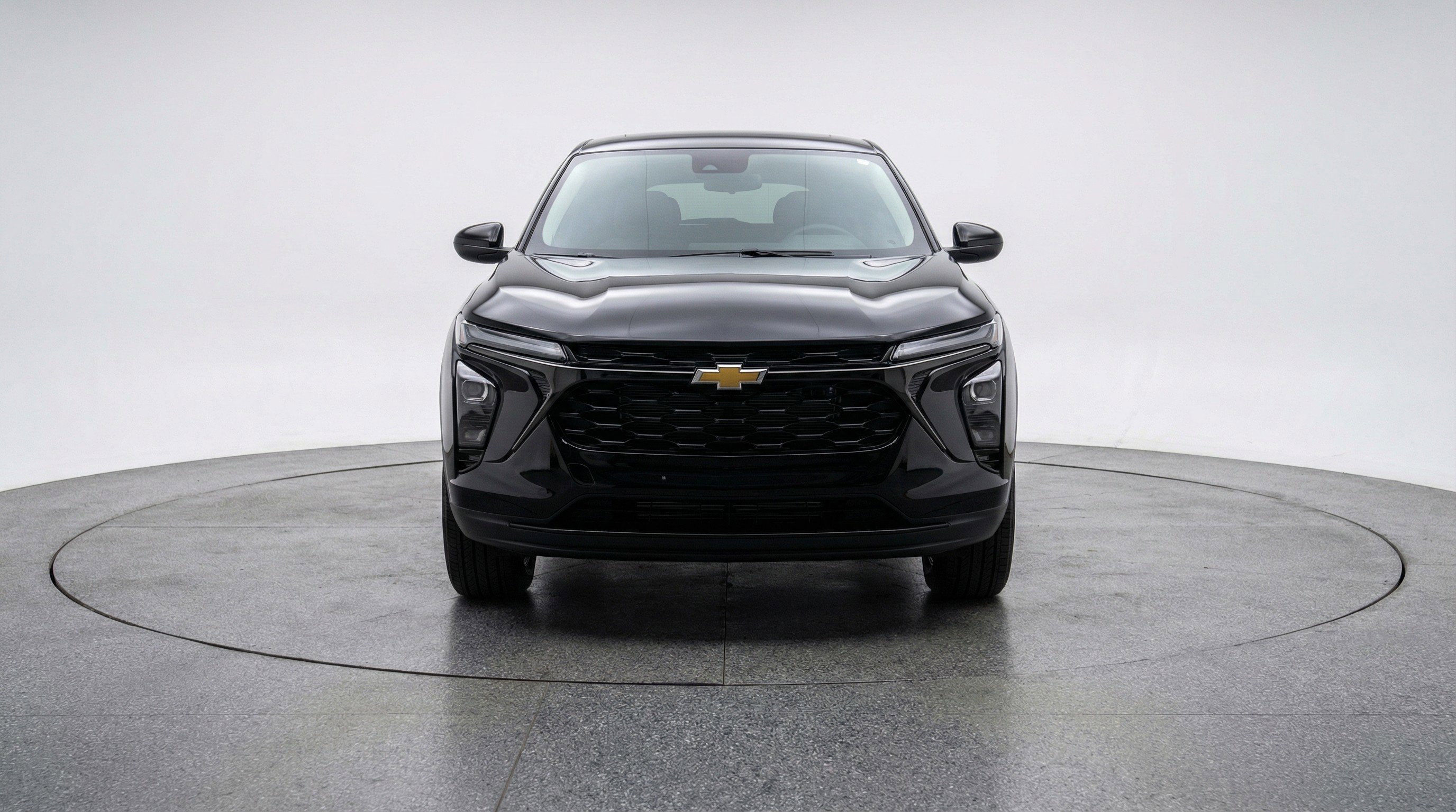 Used 2025 Chevrolet Trax LT w/ LT Convenience Package image 2