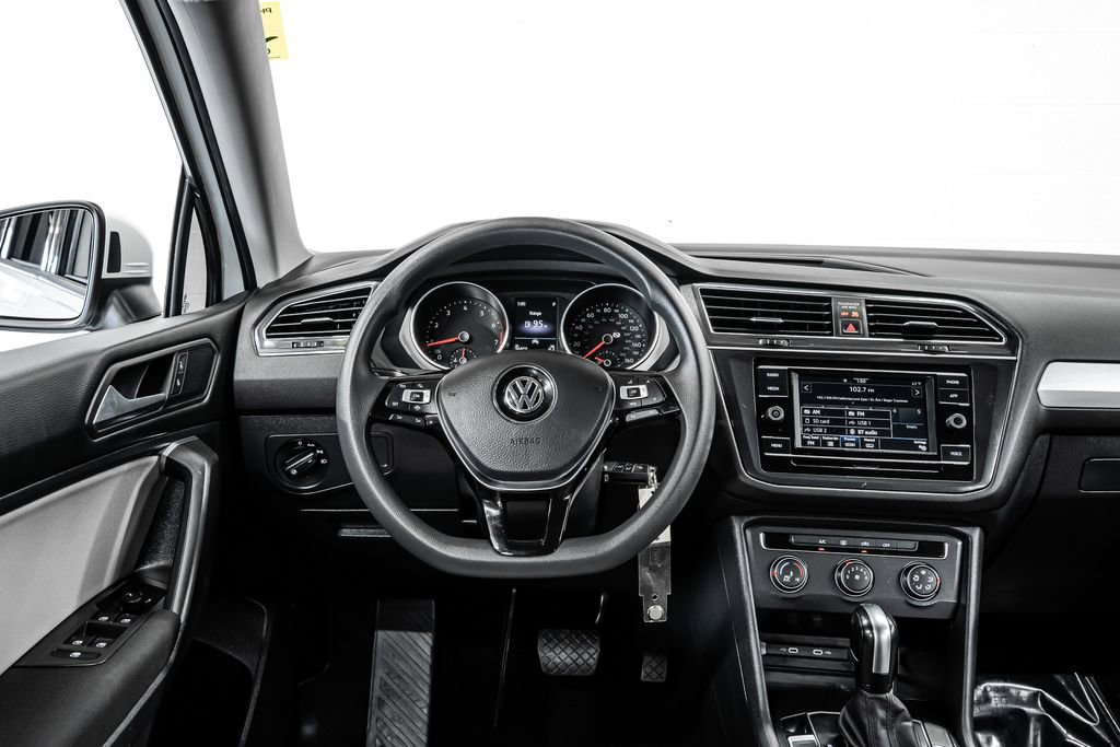 Used 2021 Volkswagen Tiguan S image 14