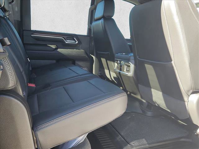 Used 2024 GMC Sierra 3500 Denali w/ Denali Reserve Package image 20