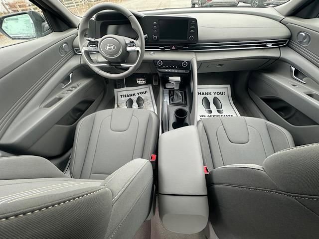 New 2026 Hyundai Elantra Sport image 10