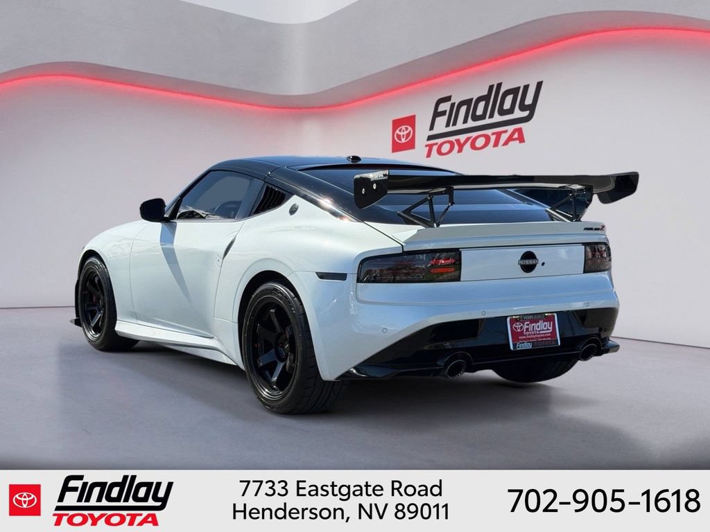 Used 2024 Nissan Z Performance w/ Floor Mat Package RWD image 2