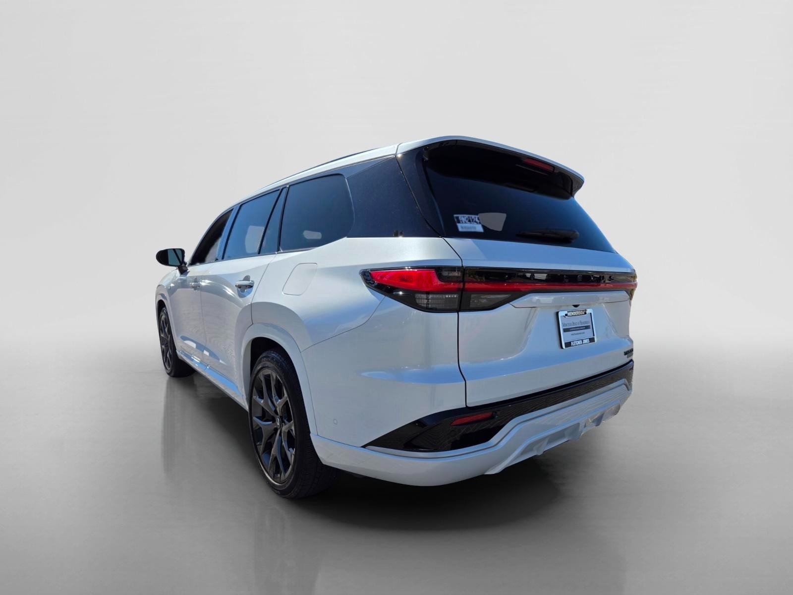 Used 2025 Lexus TX 500h AWD w/ Technology Package image 3