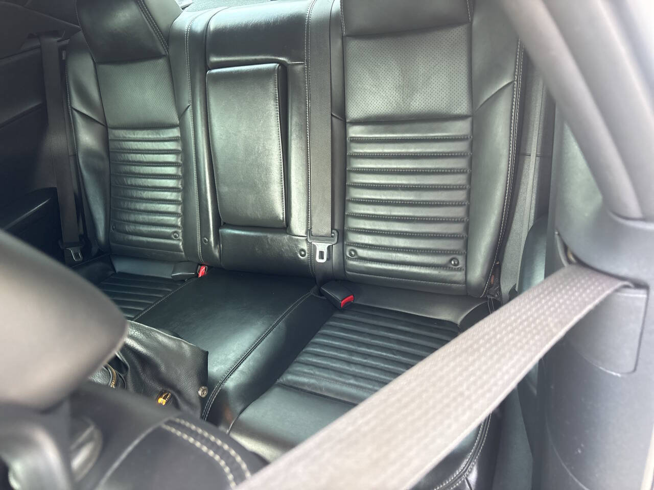 Used 2013 Dodge Challenger R/T RWD image 13
