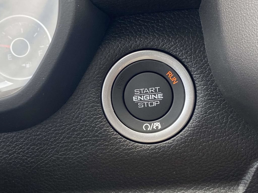 New 2026 RAM 1500 Express AWD/4WD image 25