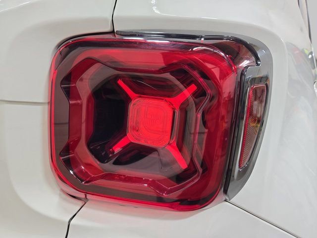 Used 2023 Jeep Renegade Limited w/ Sun/Sound Group image 38