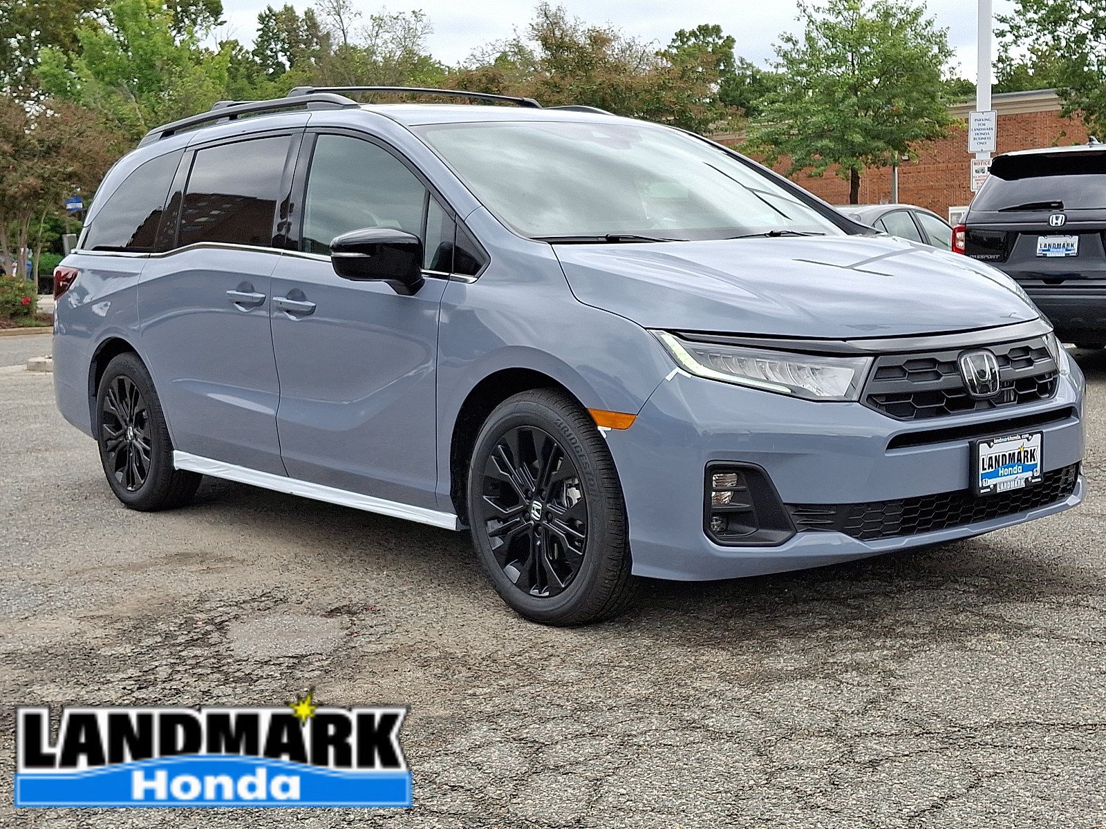 New 2026 Honda Odyssey Sport-L image 2