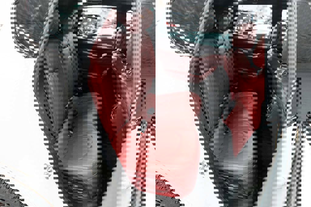 Used 2022 Maserati Levante GT image 13