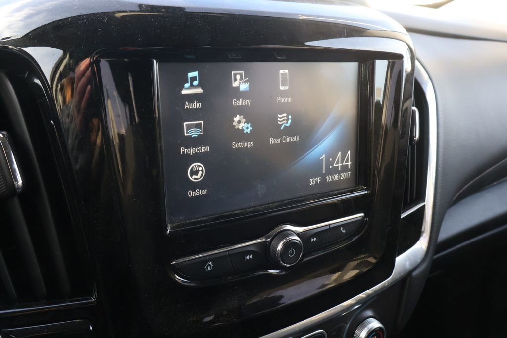 Used 2018 Chevrolet Traverse LT image 22