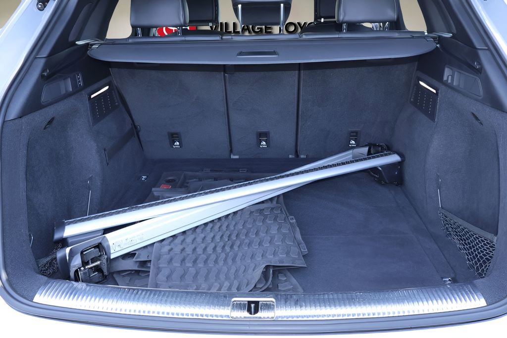 Used 2020 Audi SQ5 Premium Plus image 18