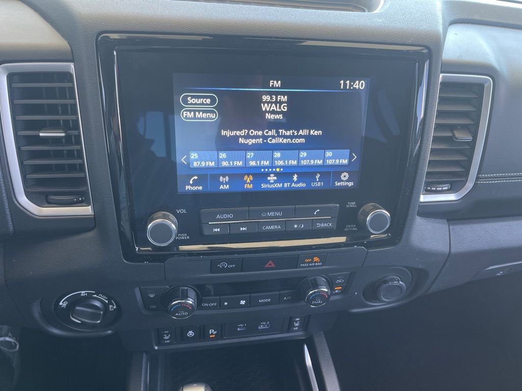 Used 2024 Nissan Frontier SL w/ Technology Package image 17