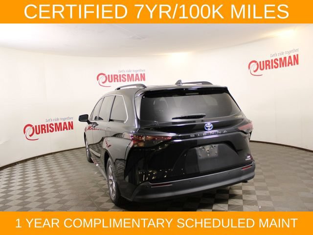 Used 2024 Toyota Sienna XLE FWD image 6