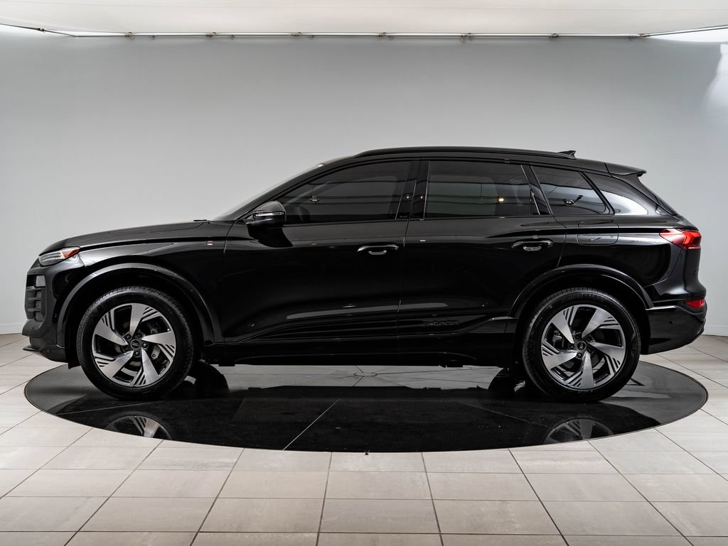Certified 2025 Audi Q6 e-tron Premium Plus w/ Premium Plus AWD/4WD image 5