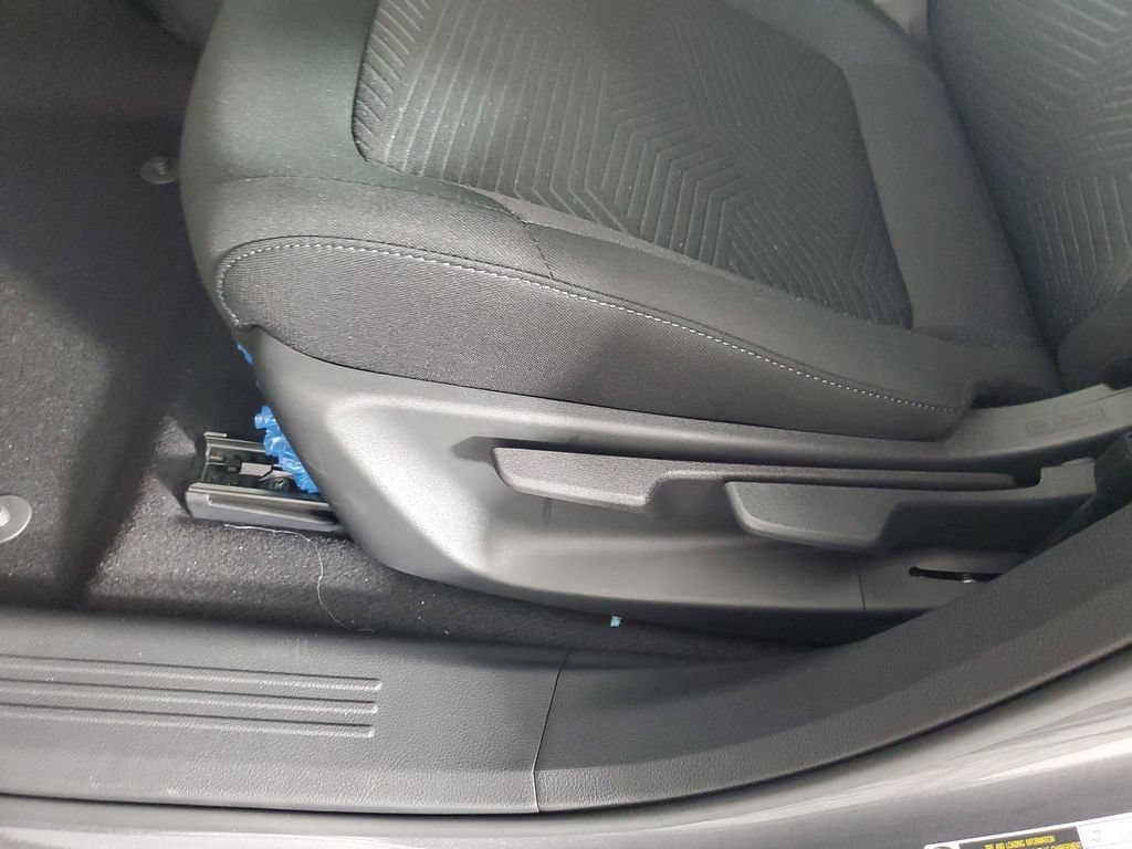 New 2026 Nissan Leaf w/ Floor Mat Package (S+) FWD image 27