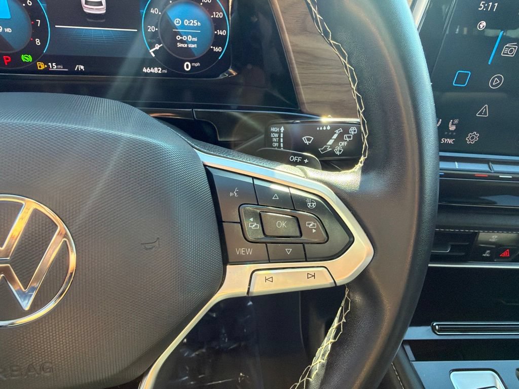 Used 2024 Volkswagen Atlas SE AWD/4WD image 17