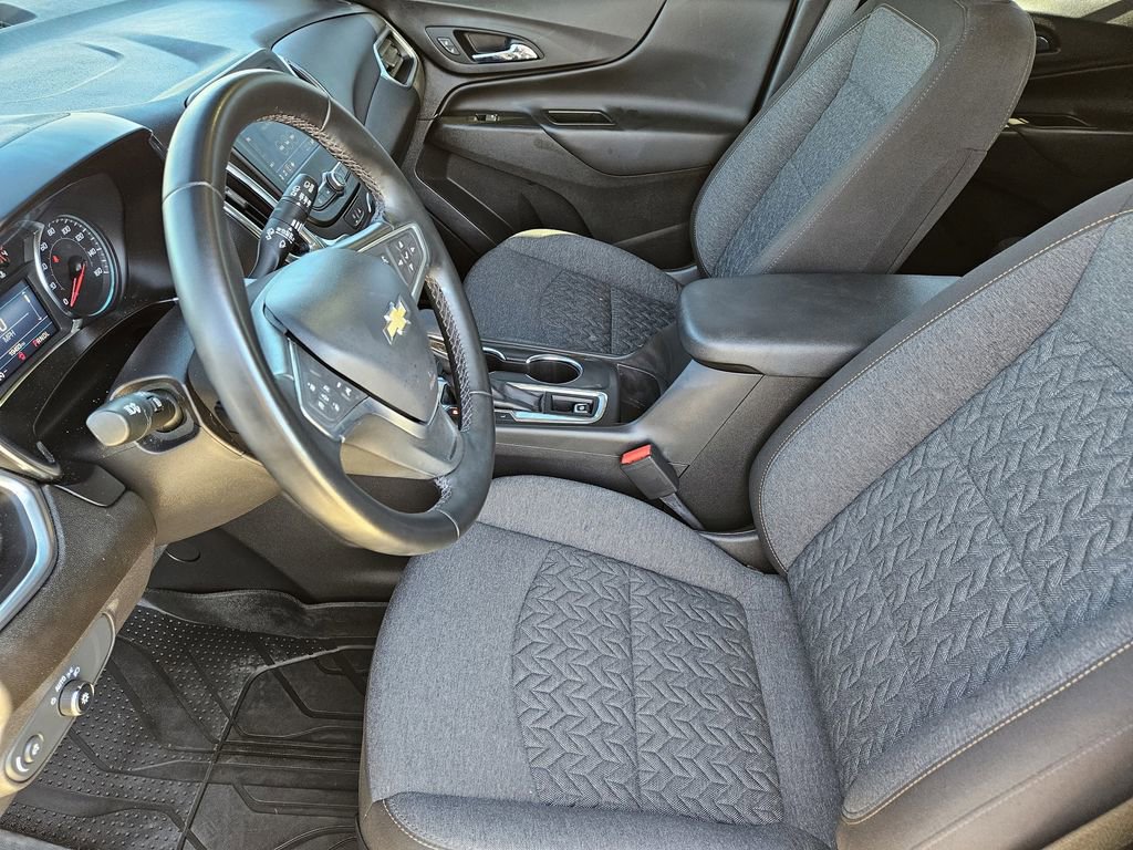 Used 2023 Chevrolet Equinox LT image 16