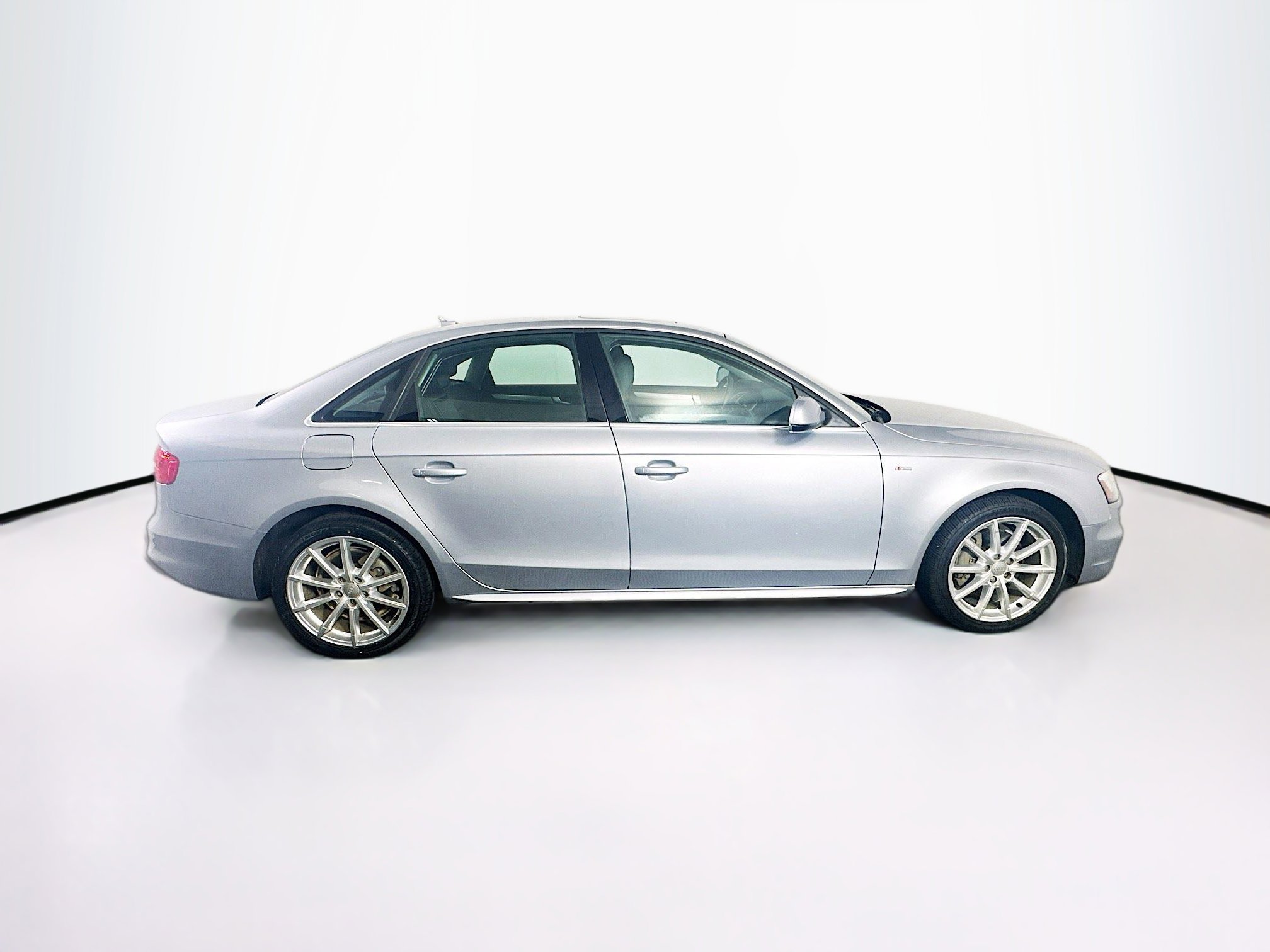 Used 2015 Audi A4 2.0T Premium FWD image 10