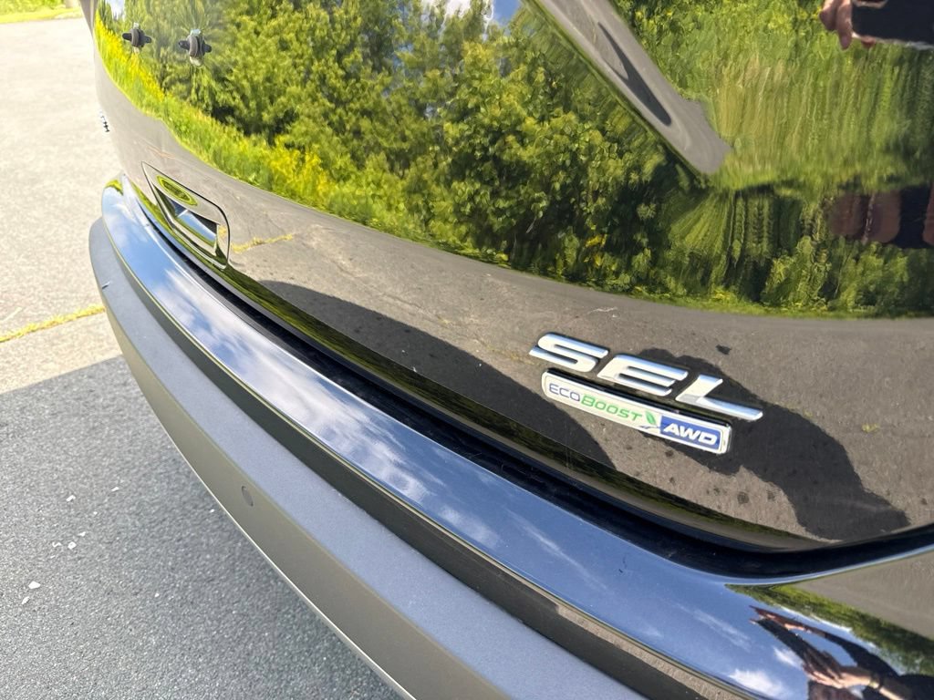 Used 2020 Ford Edge SEL w/ Convenience Package AWD/4WD image 19