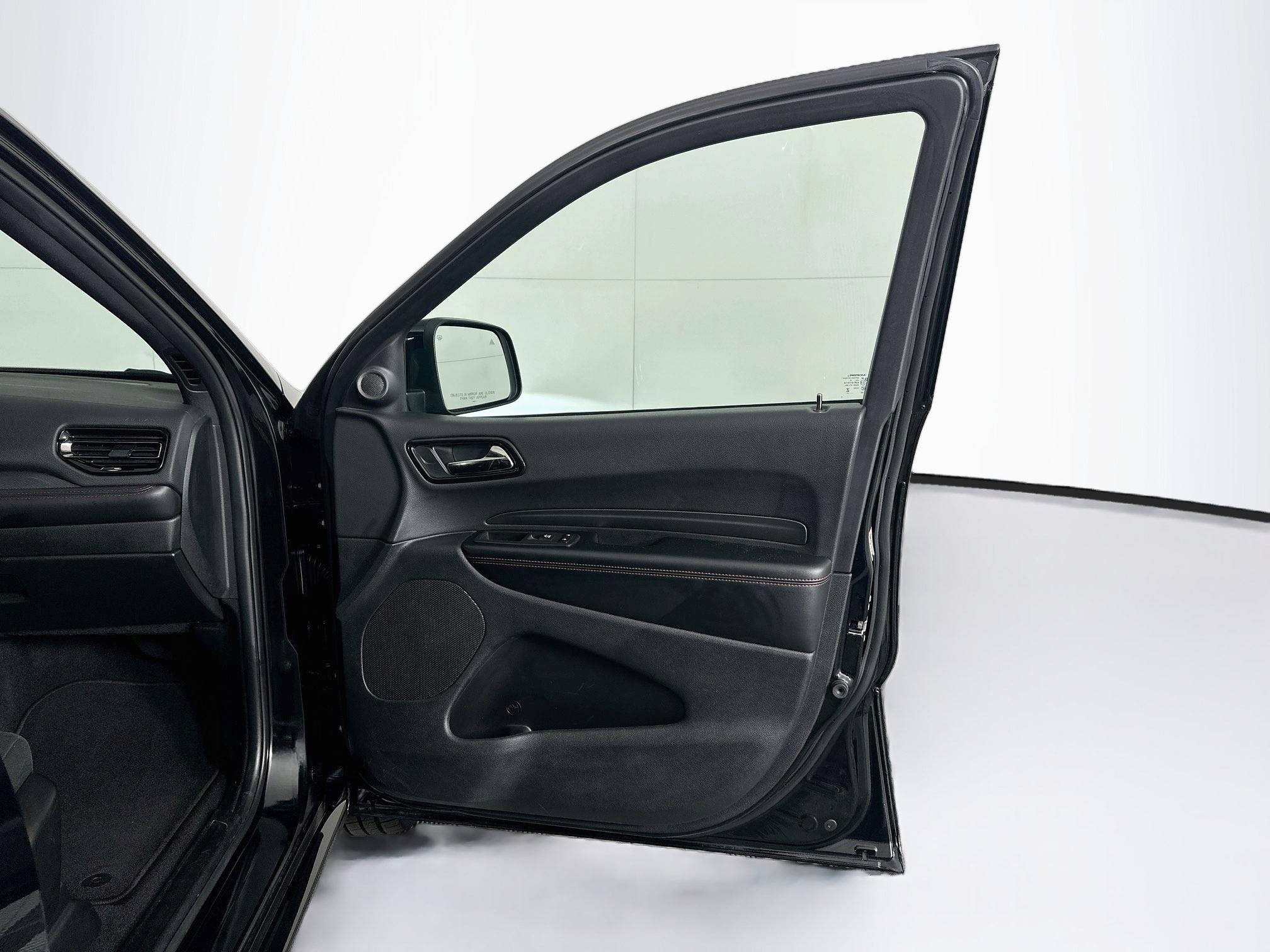 Used 2025 Dodge Durango GT AWD/4WD image 34