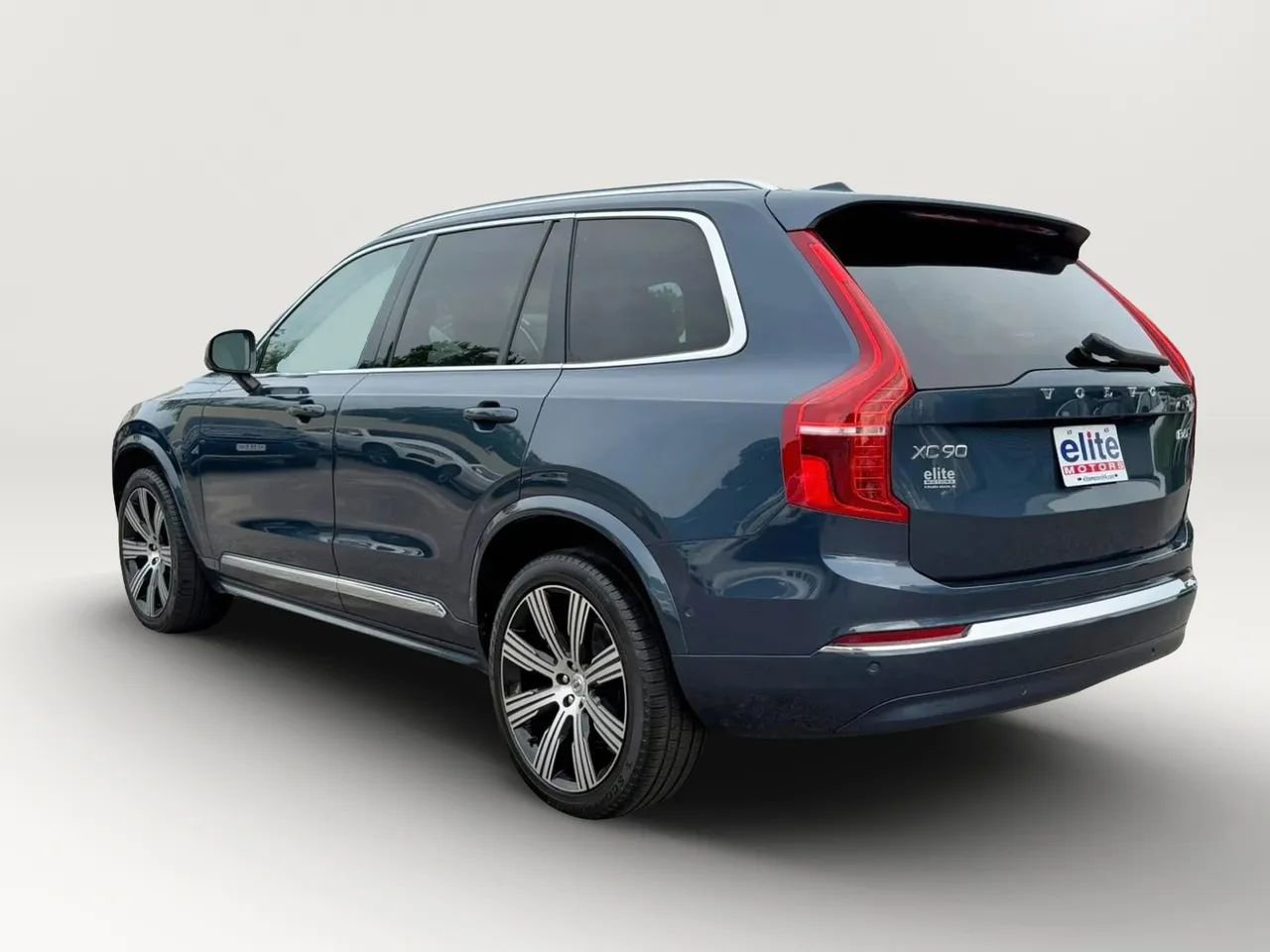 Used 2023 Volvo XC90 B6 Ultimate AWD/4WD image 5