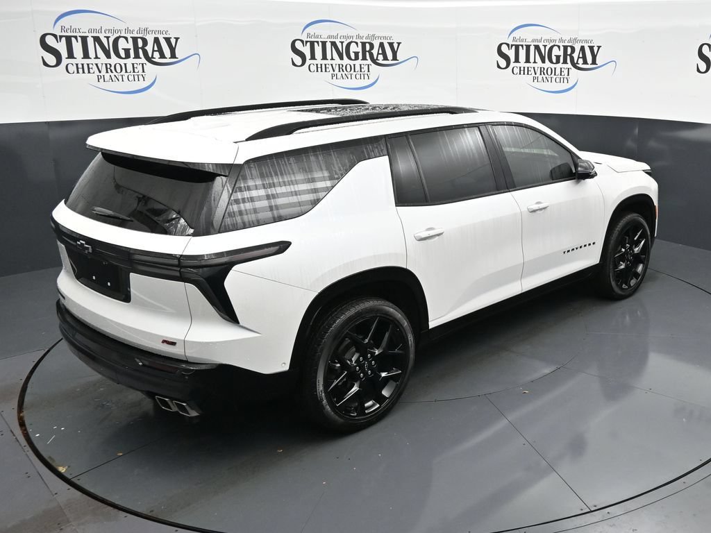 Used 2025 Chevrolet Traverse RS w/ LPO, Floor Liner Package FWD image 24