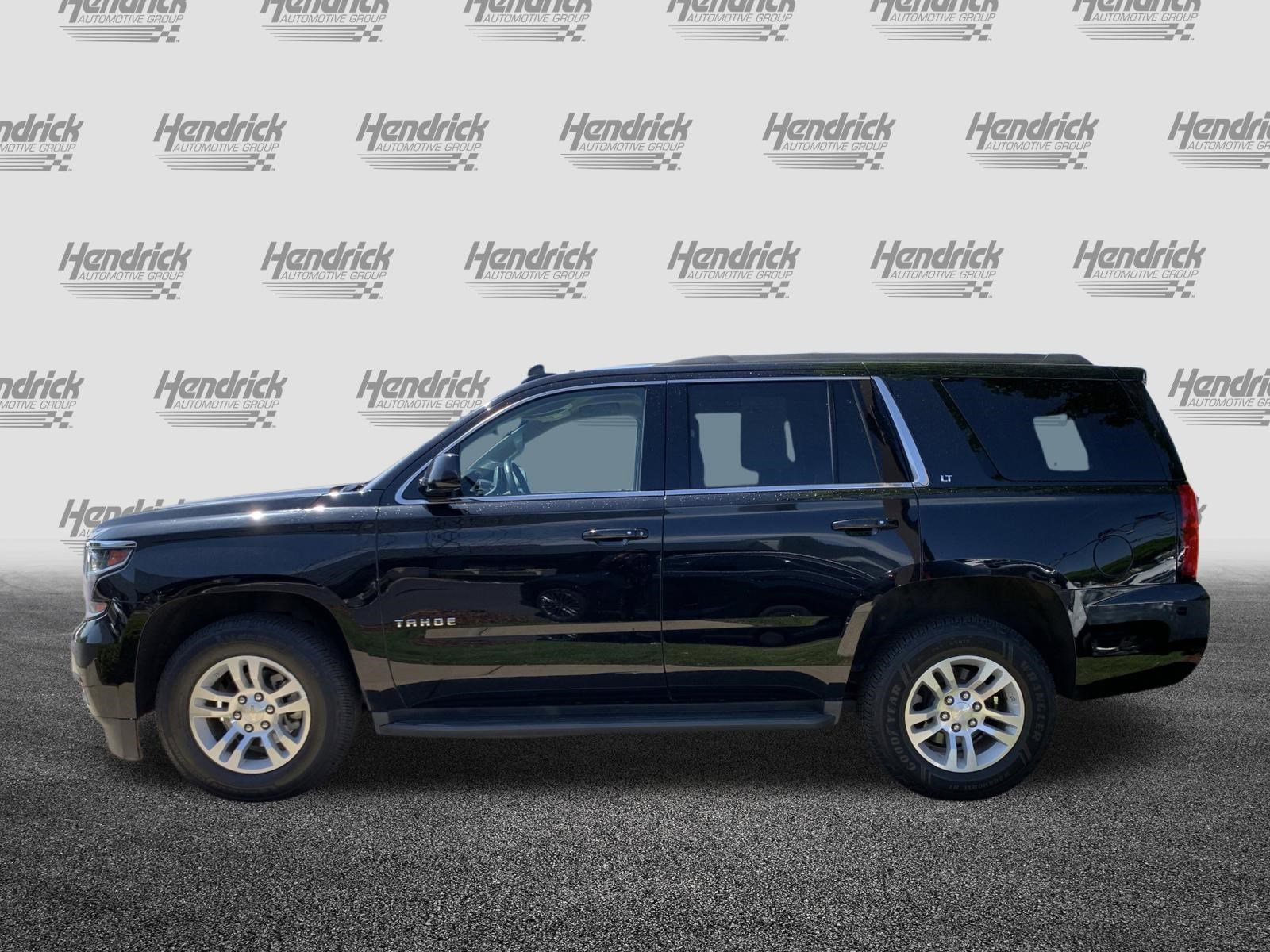 Used 2017 Chevrolet Tahoe LT w/ Luxury Package RWD image 7