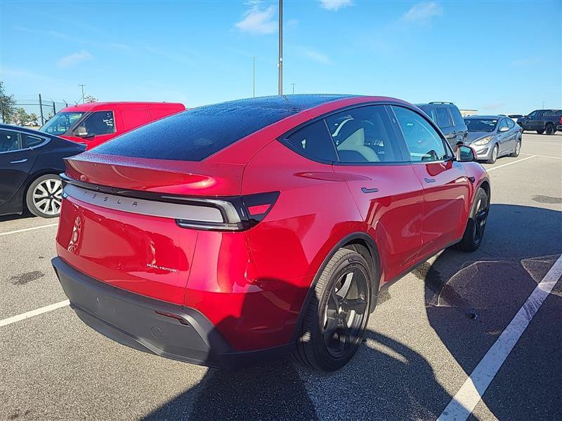 Used 2026 Tesla Model Y Long Range AWD/4WD image 2