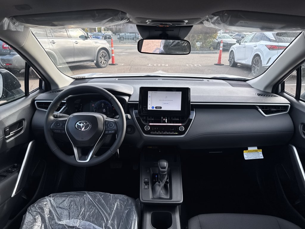 New 2026 Toyota Corolla Cross LE w/ Moonroof Package AWD/4WD image 10