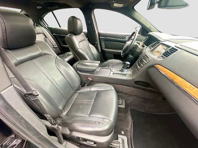 Used 2016 Lincoln MKS image 28