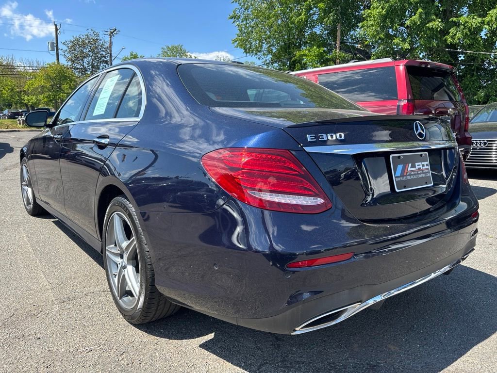 Used 2017 Mercedes-Benz E 300 4MATIC w/ Premium 2 Package image 4