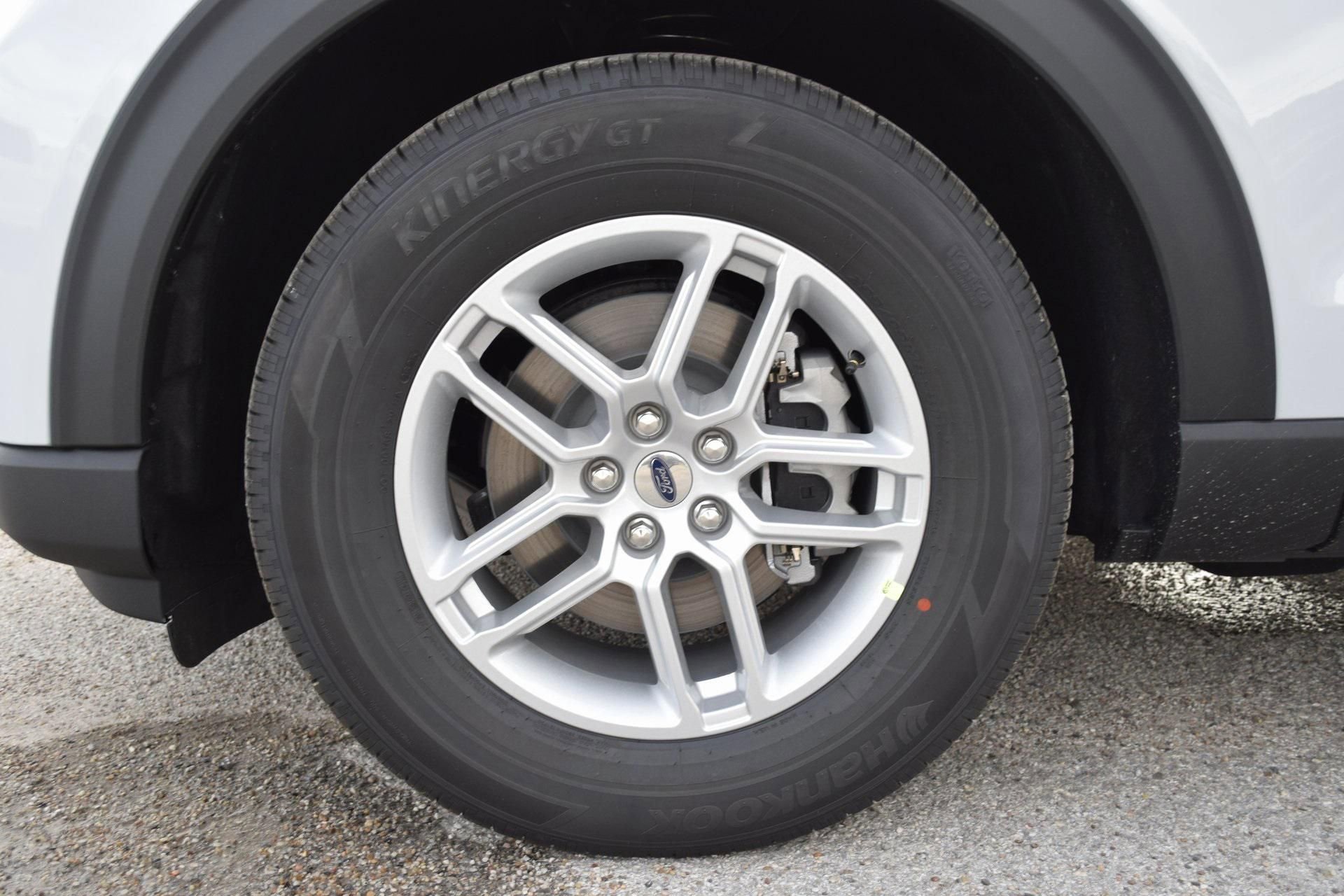 New 2026 Ford Explorer Active w/ Active Comfort Package image 27