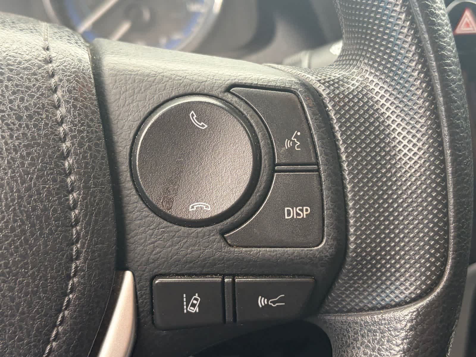 Used 2017 Toyota Corolla LE w/ Body Protection Package FWD image 9
