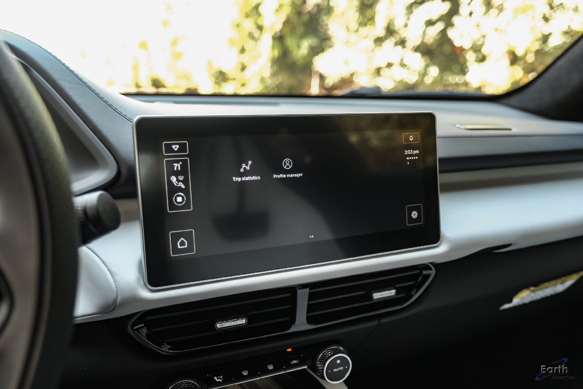 Used 2025 Lotus Emira RWD image 86