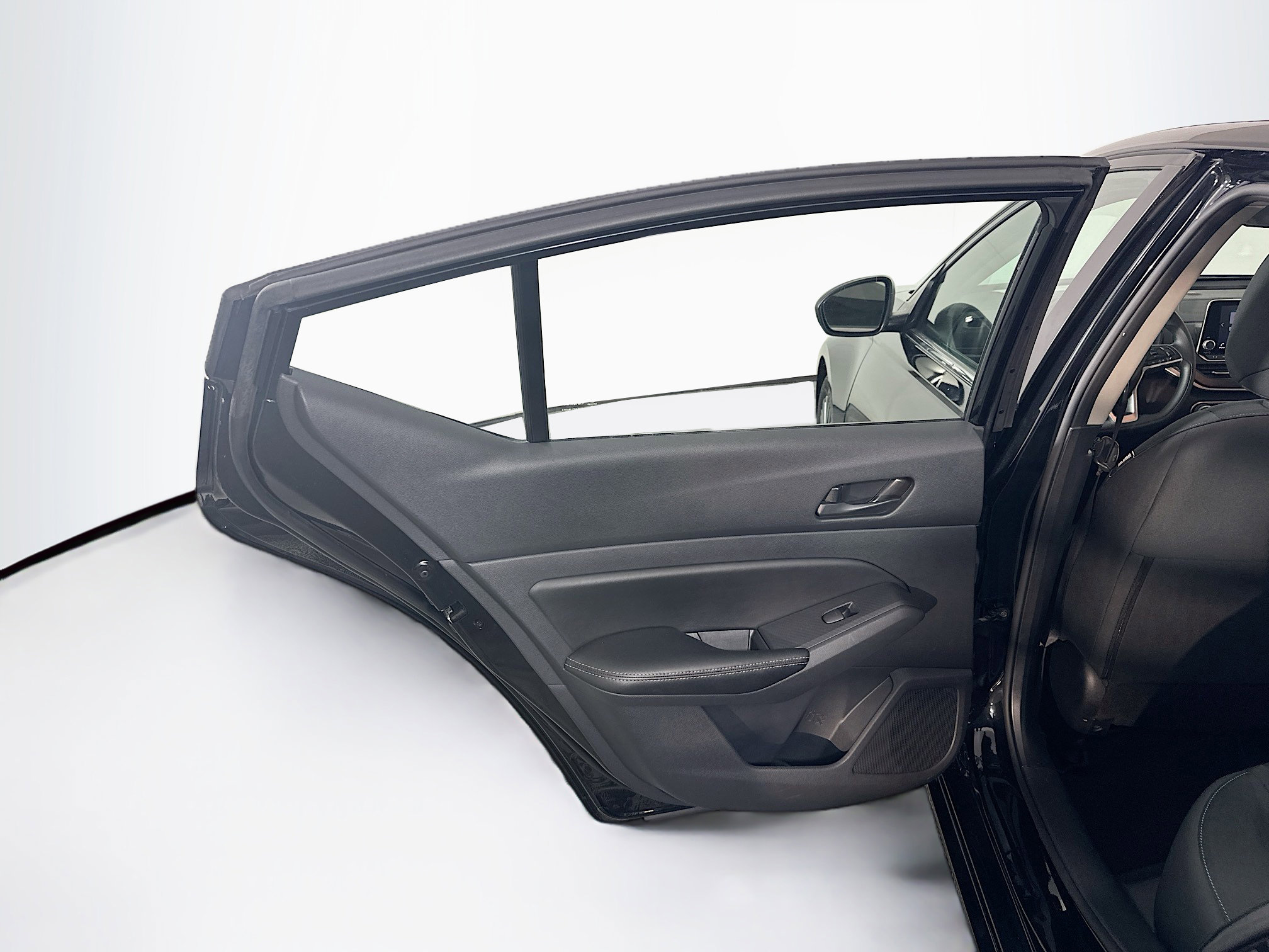 Used 2024 Nissan Altima 2.5 SV image 24