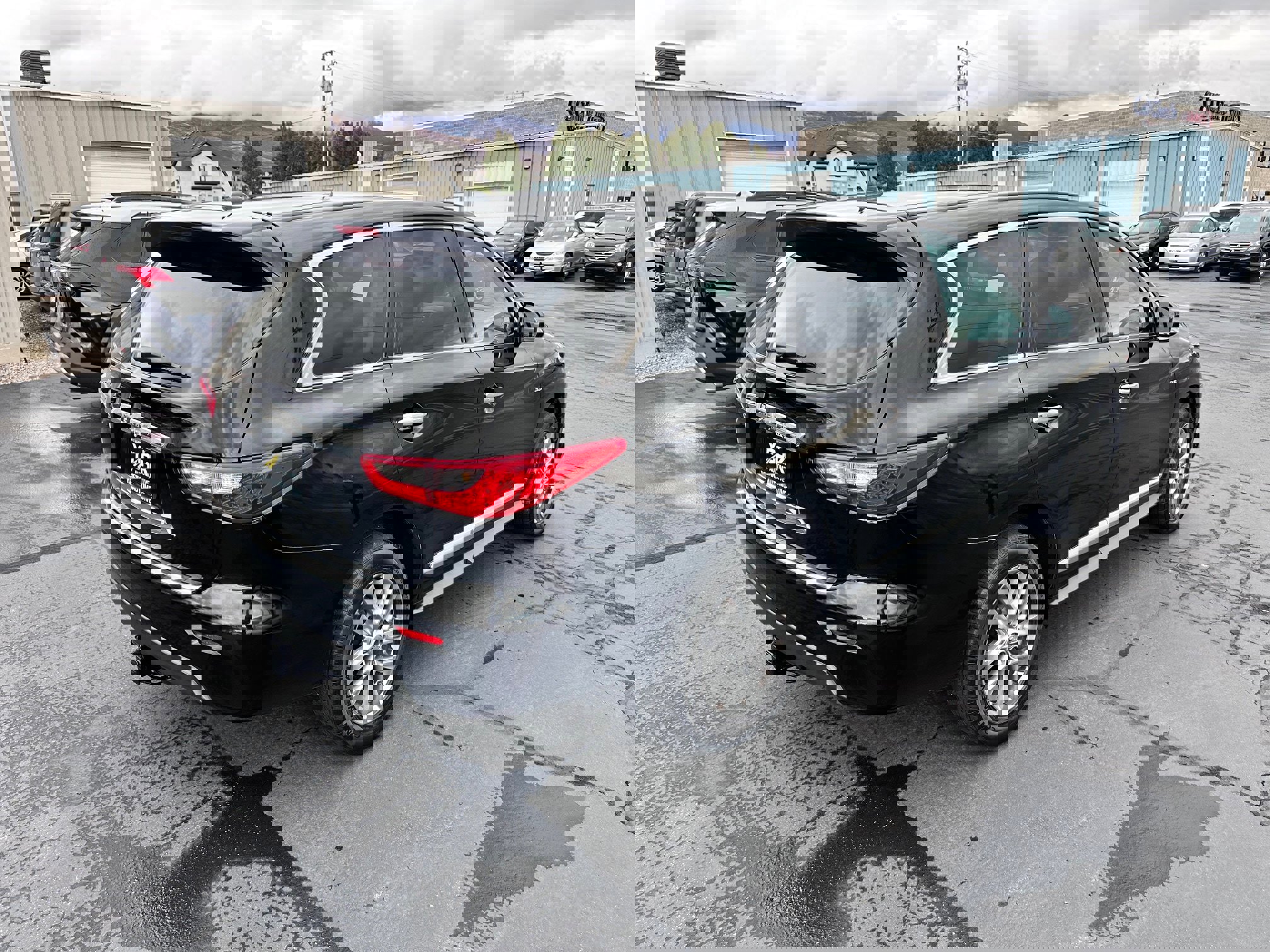 Used 2015 INFINITI QX60 Luxe image 3