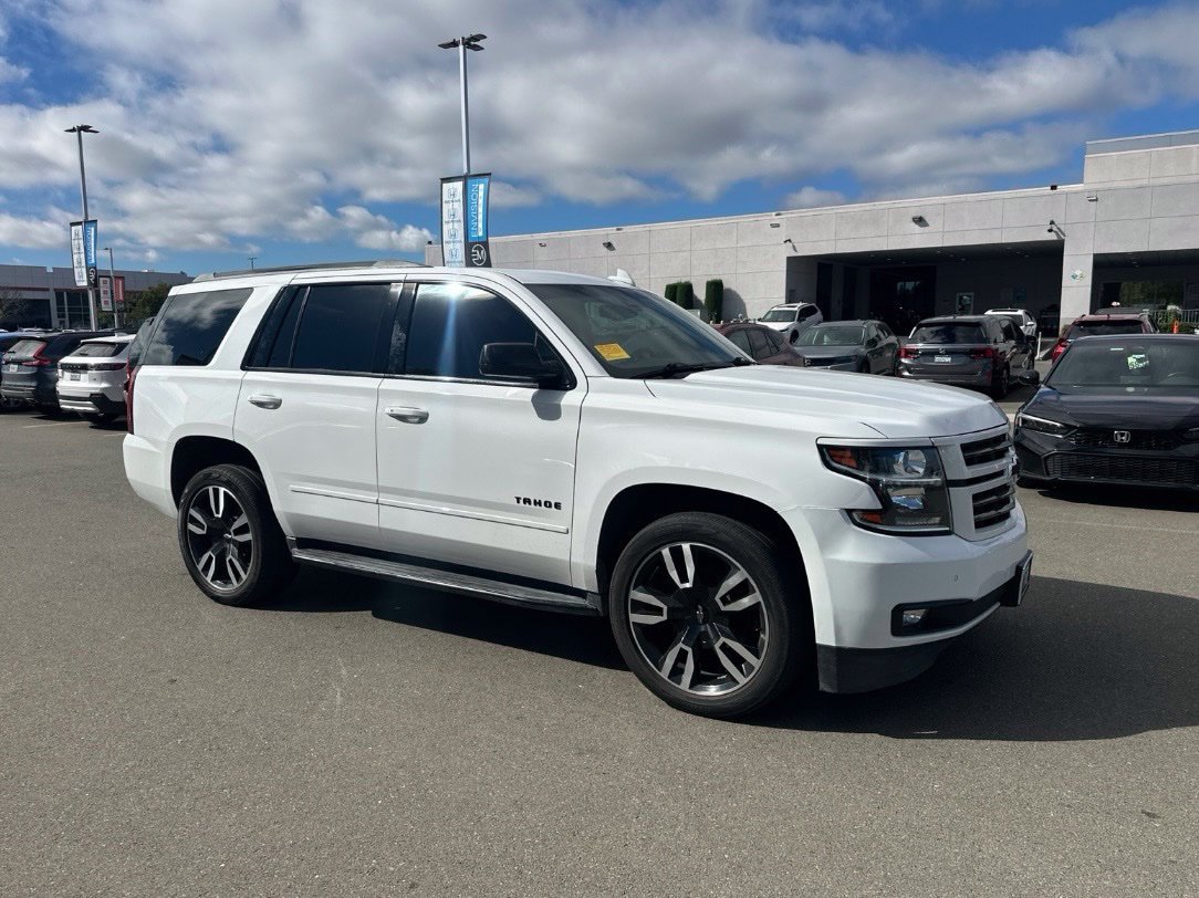 Used 2020 Chevrolet Tahoe Premier AWD/4WD image 2