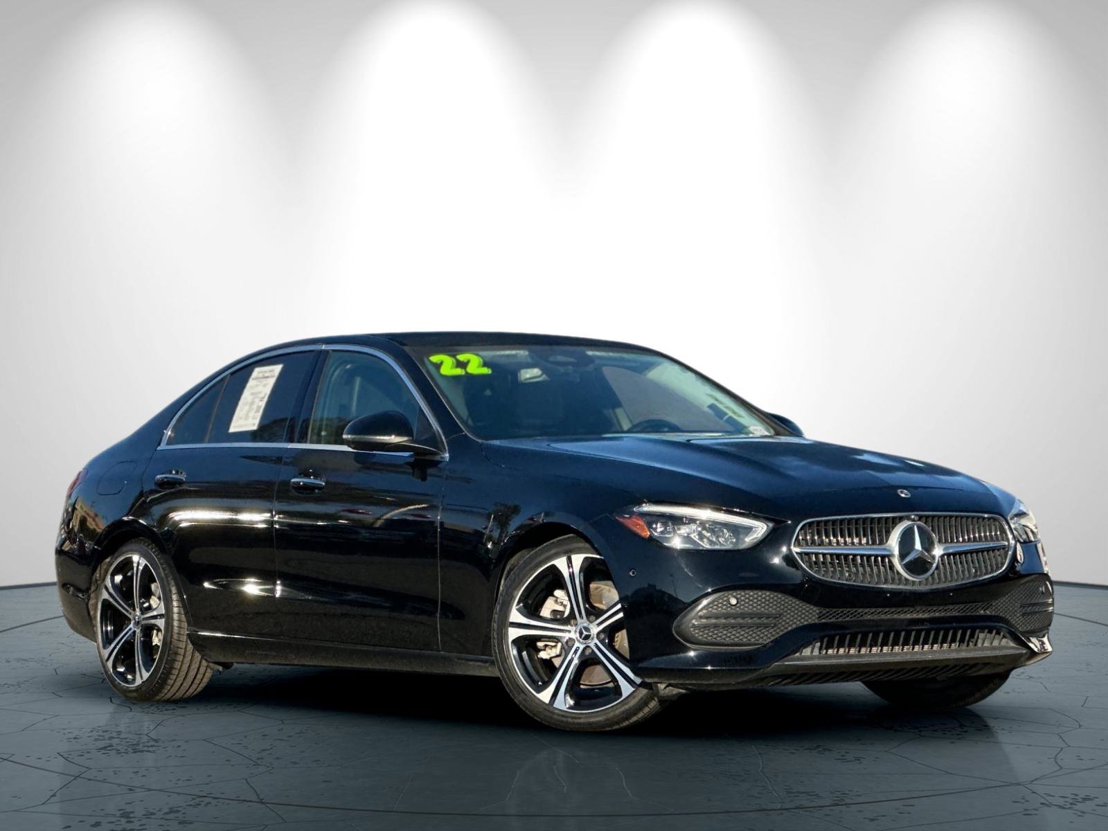Used 2022 Mercedes-Benz C 300 Sedan image 2