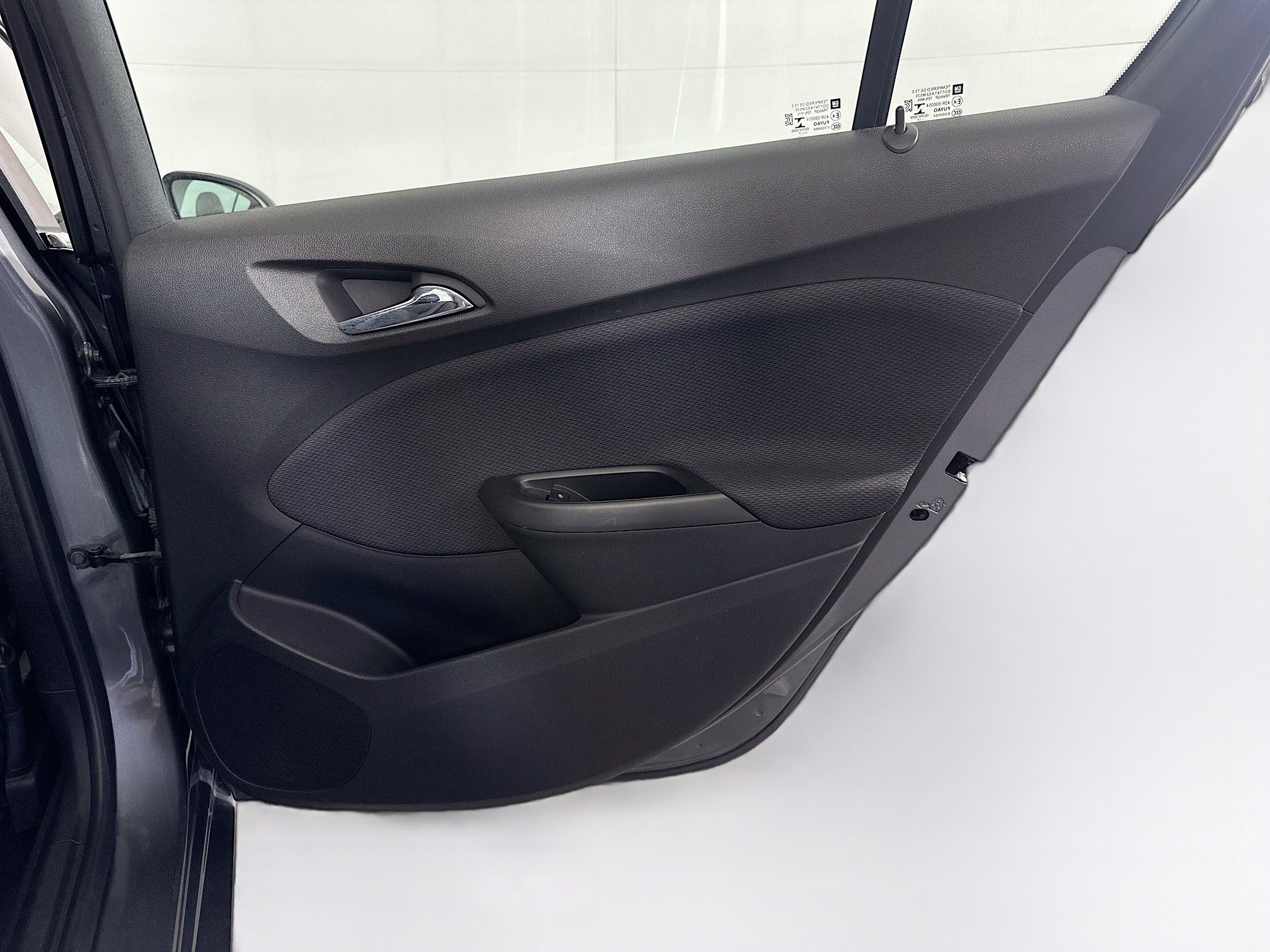 Used 2018 Chevrolet Cruze LT FWD image 28