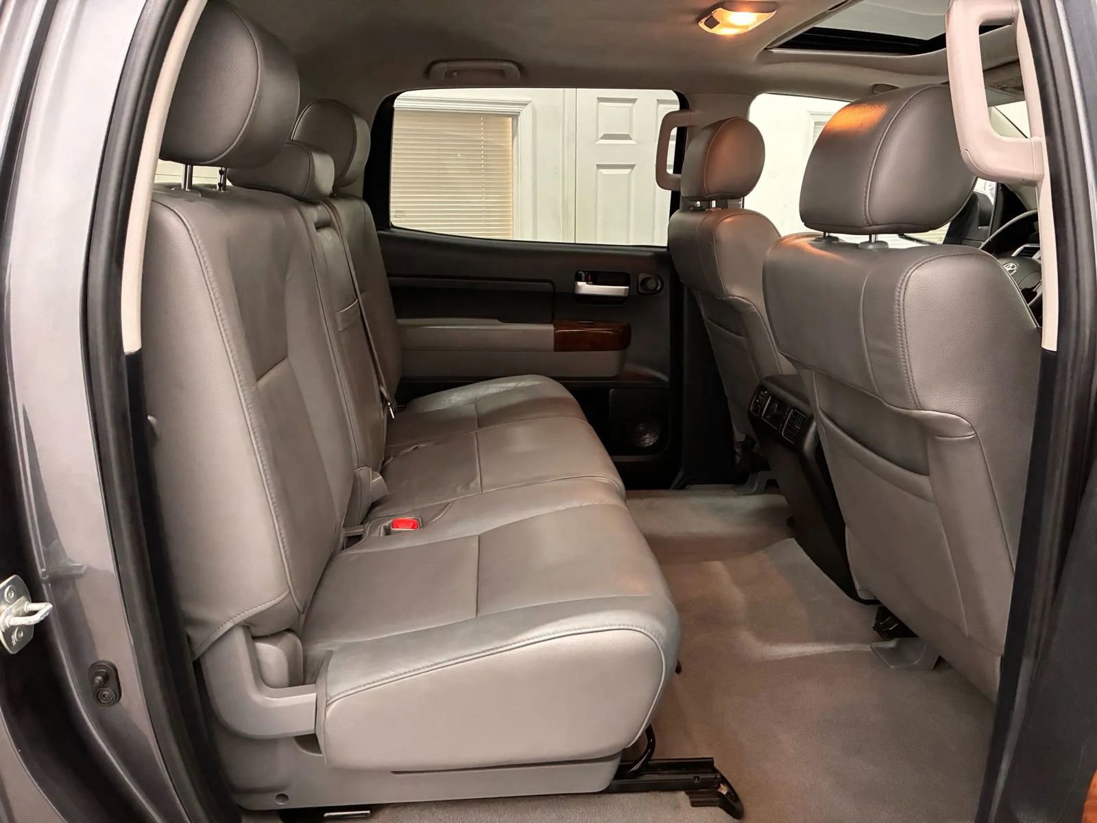Used 2011 Toyota Tundra Limited w/ Memory Pkg AWD/4WD image 18
