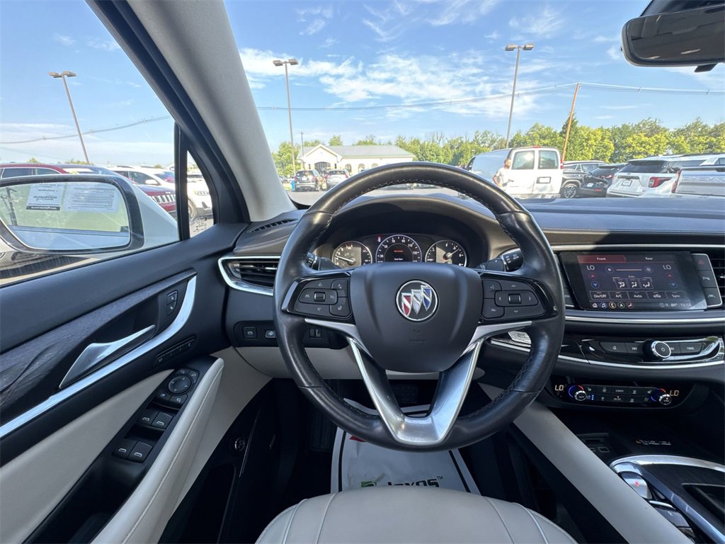 Used 2022 Buick Enclave Avenir image 14