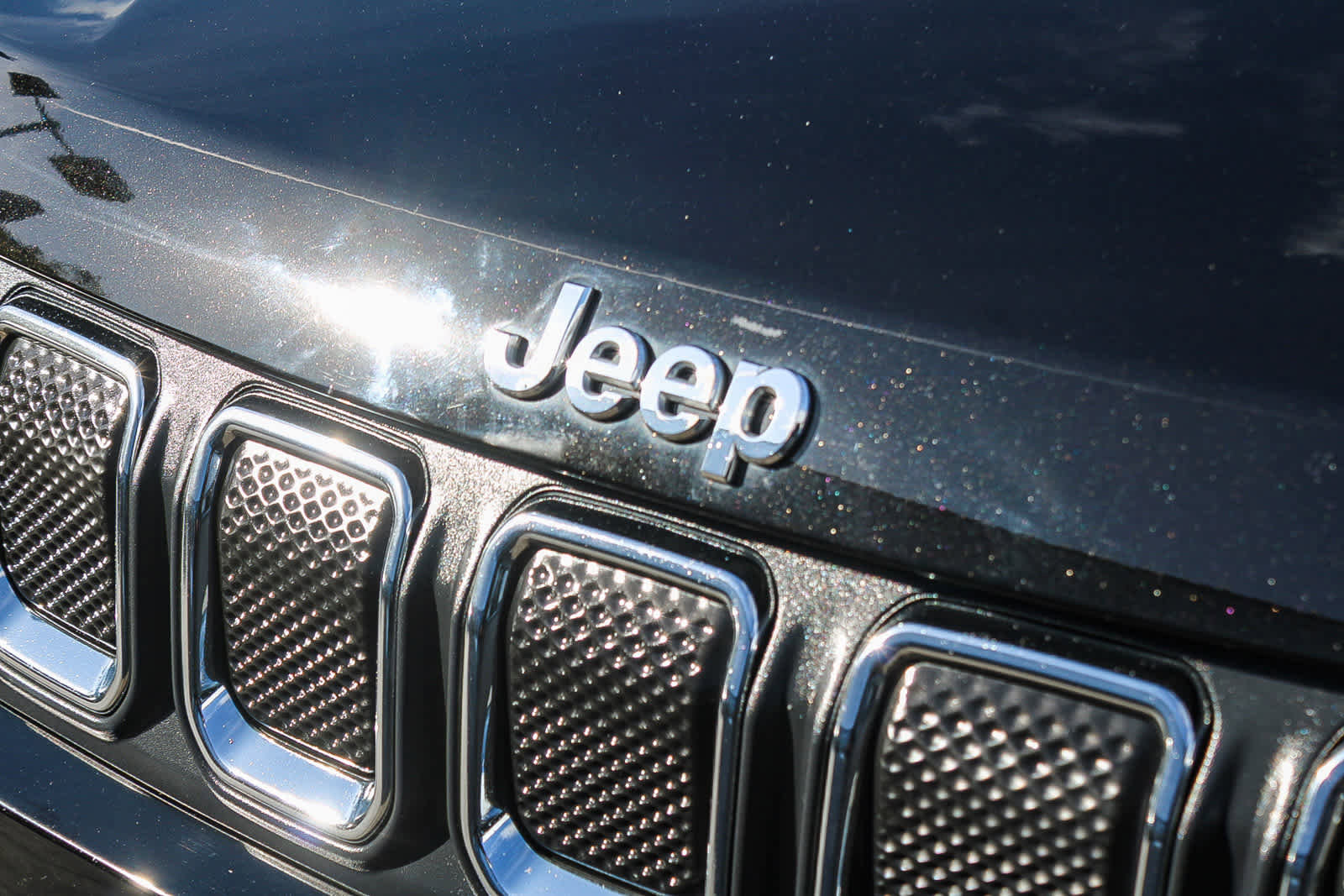 Used 2022 Jeep Compass Latitude FWD image 9