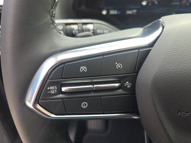 New 2026 Chevrolet Equinox LT image 16