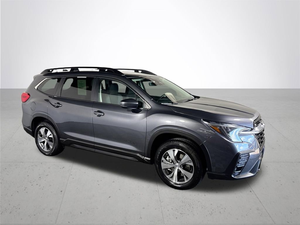 Certified 2025 Subaru Ascent Premium image 5