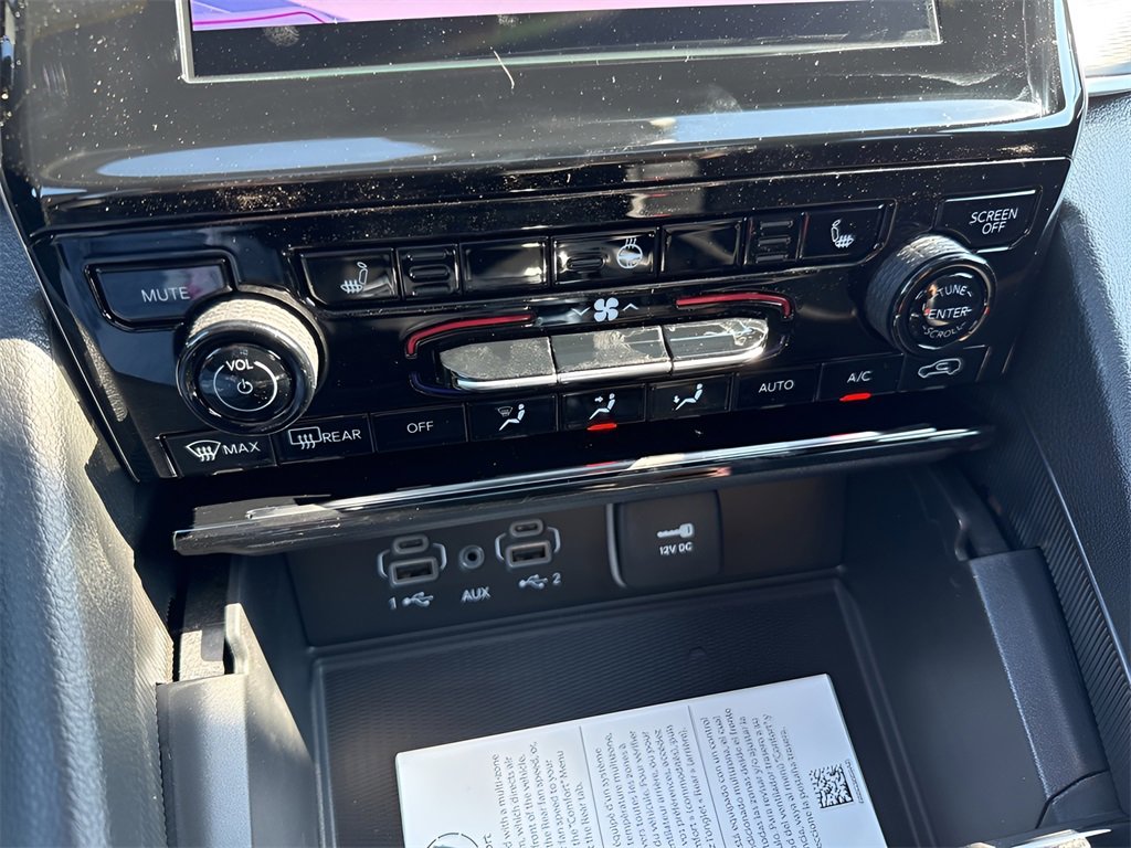 New 2025 Jeep Grand Cherokee L Altitude image 27