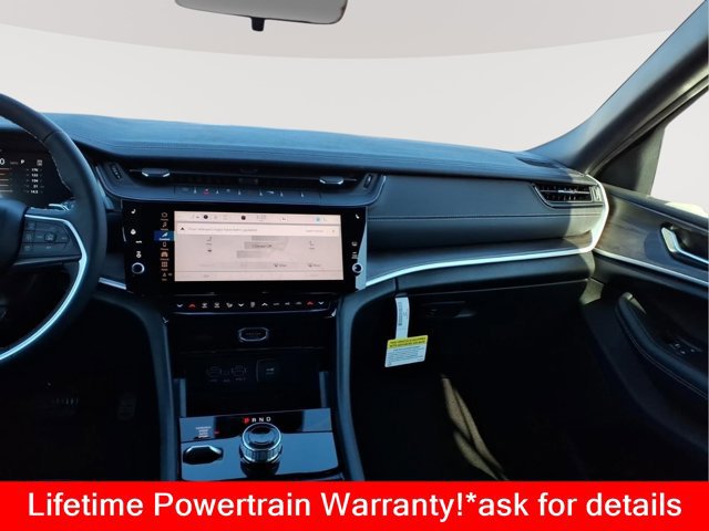 New 2026 Jeep Grand Cherokee Altitude AWD/4WD image 12